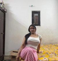 Guwahati Escort Service 24*7 - puta in Guwahati Photo 1 of 3