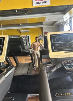 Gym Boy - Male escort in Ajmān Photo 5 of 6