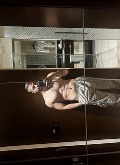 Gym Boy - Male escort in Ajmān Photo 6 of 6
