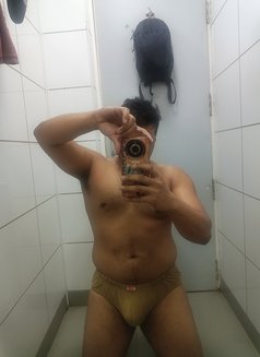 Gym Guy - Male escort in Chennai Photo 7 of 11