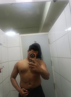 Gym Guy - Male escort in Chennai Photo 8 of 11