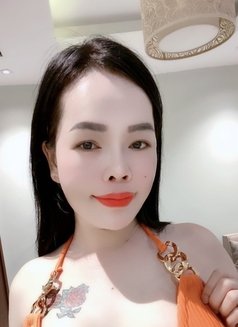 Hải Yến - escort in Khobar Photo 2 of 13