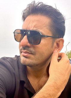 H Kumar - Only for Females / couples - Male escort in New Delhi Photo 3 of 5