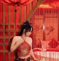 奇瑞贵宾按摩 - escort in Singapore Photo 2 of 9