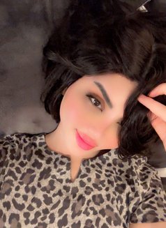Ha Tan - Transsexual adult performer in Cairo Photo 13 of 22