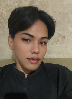 Haaril Thai Boy - Acompañantes masculino in Muscat Photo 1 of 3
