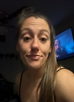 Habby - escort in Jeddah Photo 2 of 2