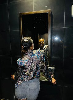 Habib - escort in Nairobi Photo 3 of 4