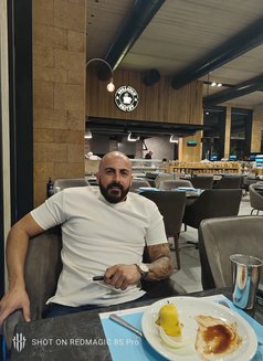 Habib - Male escort in Dubai Photo 11 of 12