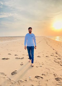 Habib Play Boy - Male escort in Lahore Photo 1 of 1