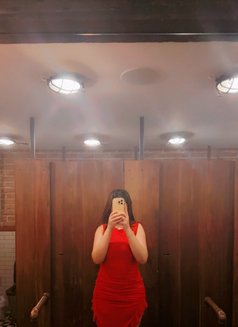 Habiba - escort in Abu Dhabi Photo 3 of 4