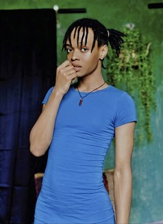 Habibi - Acompañantes transexual in Nairobi Photo 2 of 3