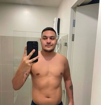 HabibiTonyXL - Male escort in Manila