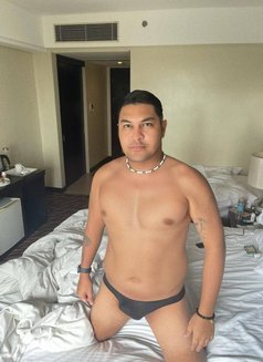 HabibiTonyXL - Acompañantes masculino in Manila Photo 8 of 14