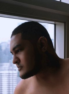 HabibiTonyXL - Acompañantes masculino in Manila Photo 9 of 14