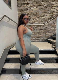 Hady - escort in Guangzhou Photo 3 of 3