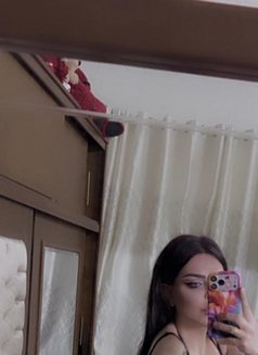 Hadeel Lattakia - Transsexual escort in Damascus Photo 13 of 13