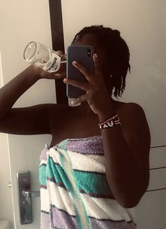 Hadidi - escort in Nairobi Photo 1 of 4