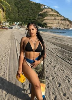 Hadijah - escort in Ahmedabad Photo 5 of 5