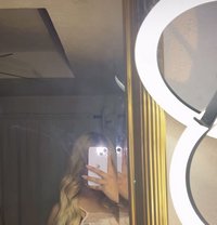 Hadil hoot - puta in Muscat