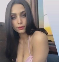 Hadil - escort in İstanbul