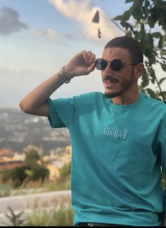 𝓱𝓪𝓭𝓲𝓵𝓮𝓫𝓸𝓷 - Male companion in Beirut Photo 3 of 6