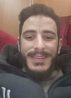 𝓱𝓪𝓭𝓲𝓵𝓮𝓫𝓸𝓷 - Male companion in Beirut Photo 4 of 6