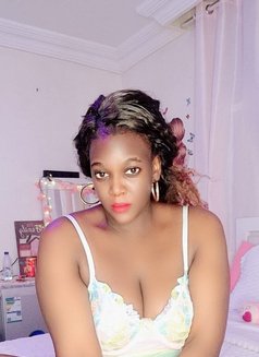 Haffy - escort in Jeddah Photo 4 of 6