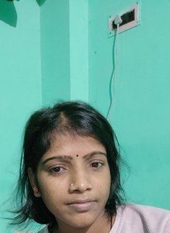 Cam available - escort in Vadodara Photo 1 of 1