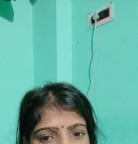 Cam available - puta in Vadodara Photo 1 of 1