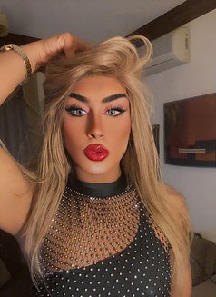 Haifa - Transsexual escort in Amman Photo 3 of 3