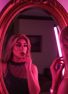 Haifa - Transsexual escort in Amman Photo 3 of 5