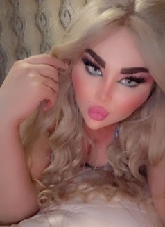 ايلين الدلع هيوفه - Transsexual escort in Erbil Photo 13 of 14