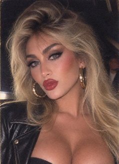 Haifa Xo - Transsexual escort in Amman Photo 3 of 12
