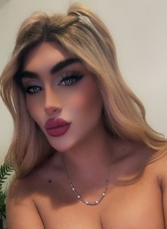 Haifa Xo - Transsexual escort in Amman Photo 4 of 12