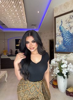 Alice Lady Boy - masseuse in Muscat Photo 12 of 23