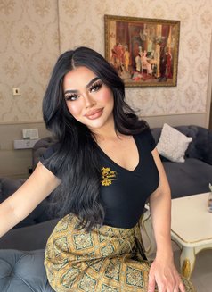 Alice Lady Boy - masseuse in Muscat Photo 14 of 23