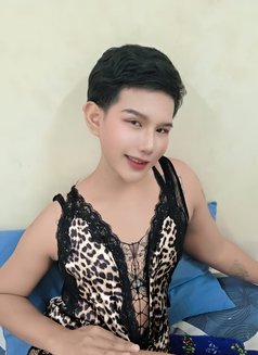 Haifar - masseur in Al Sohar Photo 7 of 8