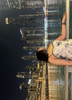 Hailey - puta in Jeddah Photo 11 of 13