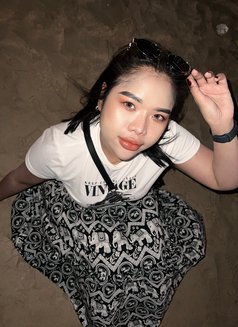 Hailey - puta in Jeddah Photo 12 of 13