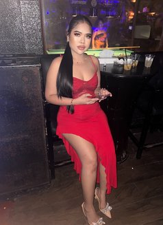 Hailey - puta in Khobar Photo 6 of 9