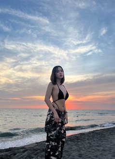 Haileykesha - Transsexual escort in Manila Photo 1 of 5