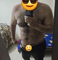 Hairy Boy - Intérprete masculino de adultos in Ahmedabad