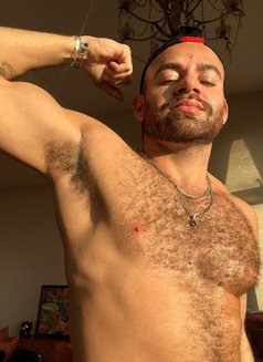 Hairy Hunk Br - Male escort in London Photo 2 of 3