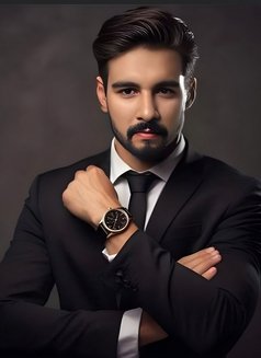 Haithem 2025 - Male escort in Muscat Photo 4 of 8