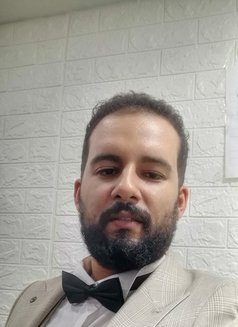 Haithem 2025 - Male escort in Muscat Photo 7 of 8