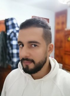 Haithem 2025 - Male escort in Muscat Photo 8 of 8