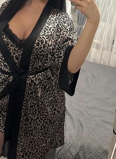 Hajar - puta in Amman Photo 5 of 5