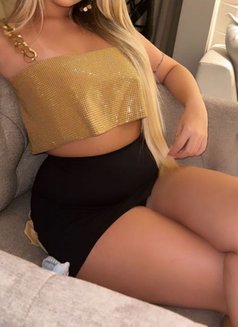 Hajar - escort in Amman Photo 3 of 3