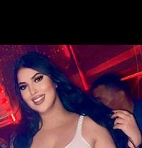 Hajar - escort in Abu Dhabi Photo 4 of 12